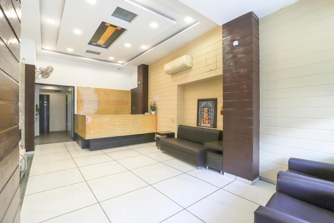 Hotel Jasmine Ahmedabad Exterior foto