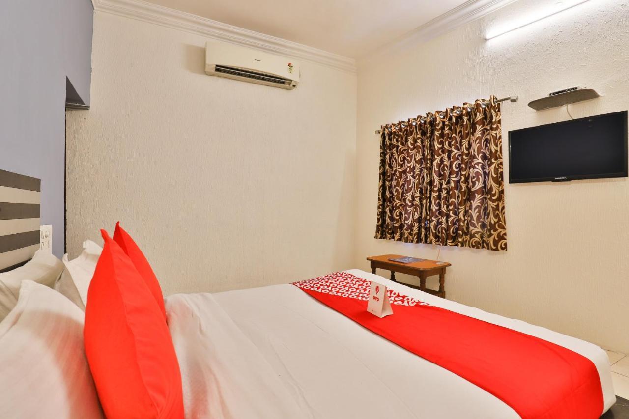 Hotel Jasmine Ahmedabad Exterior foto