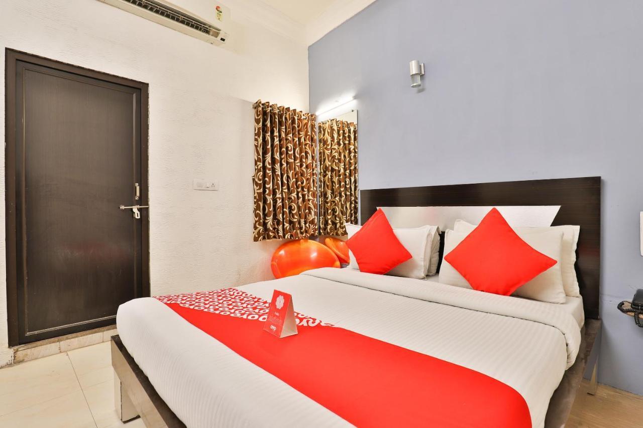 Hotel Jasmine Ahmedabad Exterior foto