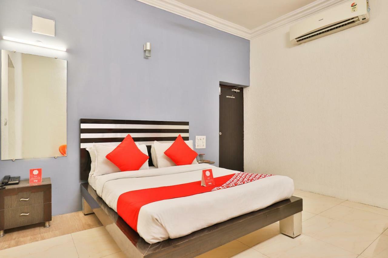 Hotel Jasmine Ahmedabad Exterior foto